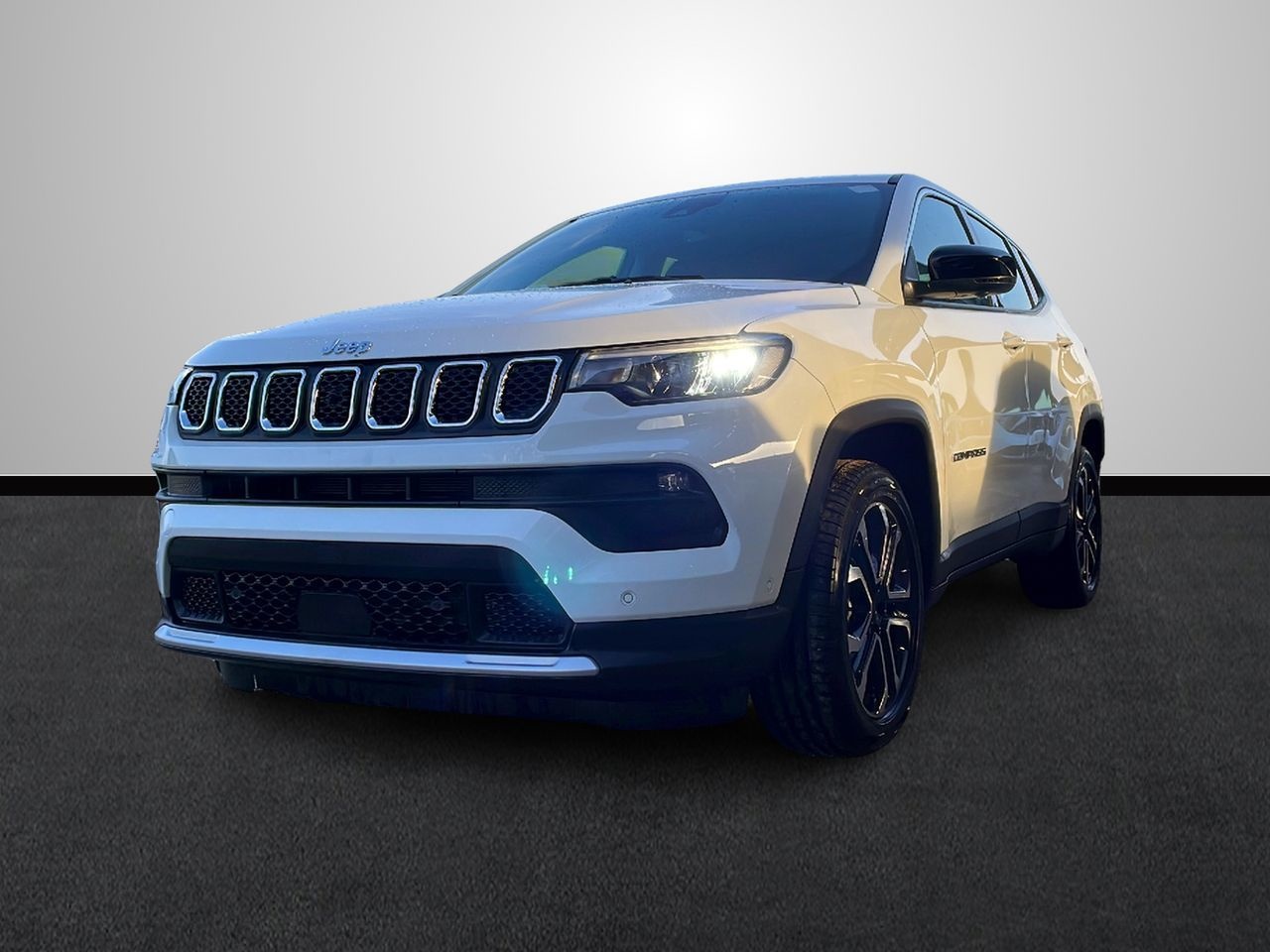 Jeep Compass 1.5 MHEV eHybrid  Altitude Dct 96 kW (130 CV) - Encinas Concepcar SL (ALMOTOR26) - 1