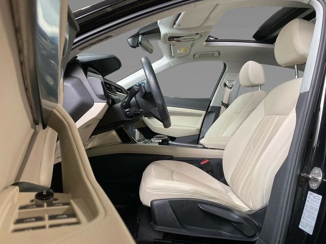 Audi e-tron Sportback Sport 55 300 kW (408 CV) Vehículo usado en Las Palmas - 6