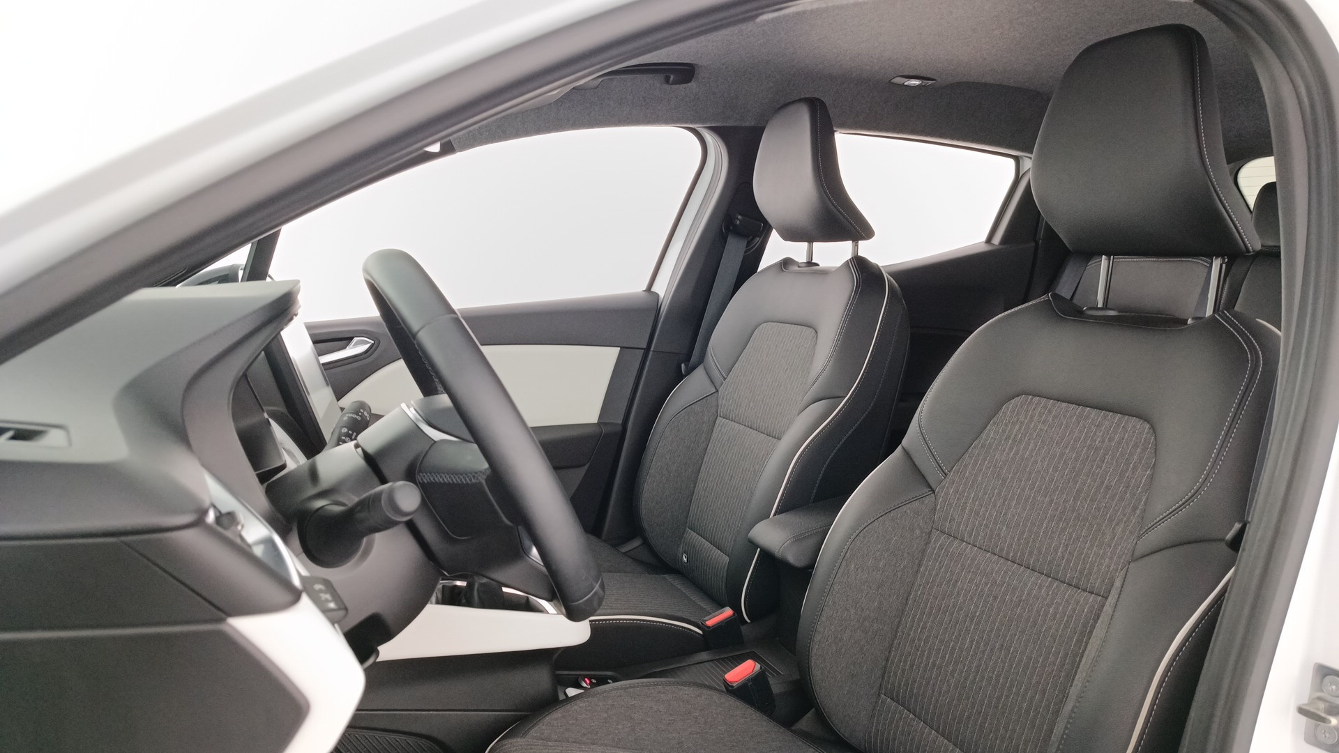 Renault Clio Techno TCe 103 kW (140 CV) - 12