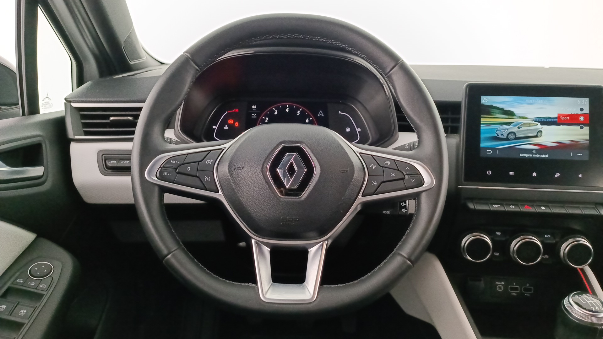 Renault Clio Techno TCe 103 kW (140 CV) - 17
