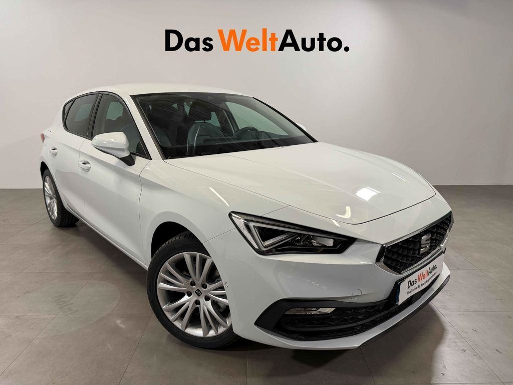 SEAT Leon 1.5 eTSI S&S Style Special Edition Vision DSG 110 kW (150 CV) KM0 en Alicante