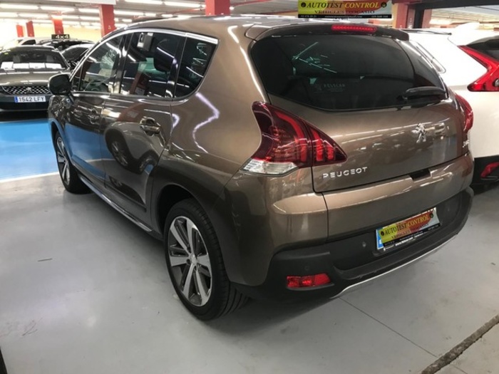 Peugeot3008 1.2 PureTech S&S Allure 96 kW (130 CV) Vehículo usado en Barcelona - 6 Peugeot3008 1.2 PureTech S&S Allure 96 kW (130 CV) Vehículo usado en Barcelona - 6