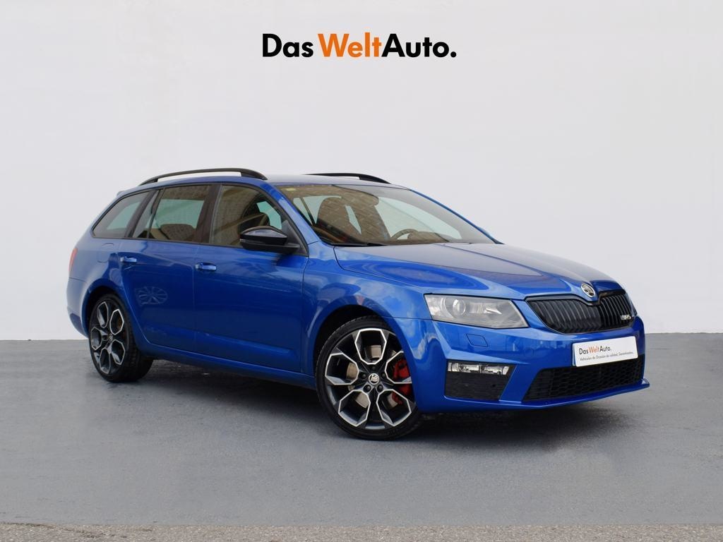 Skoda Octavia Combi 2.0 TDI RS 135 kW (184 CV) Vehículo usado en Badajoz