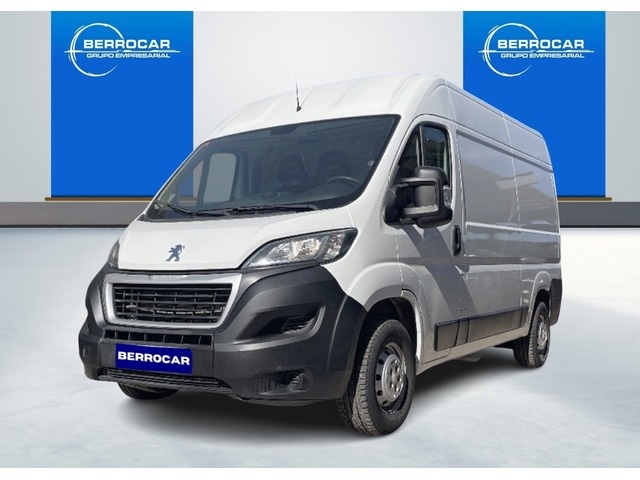 Peugeot Boxer Furgon BlueHDi 130 333 L2H2 96 kW (130 CV) Vehículo usado en Sevilla