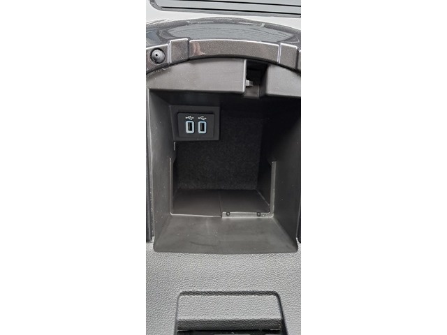 FordKuga 1.5 EcoBoost S&S Titanium 4x4 Auto 132 kW (180 CV) Vehículo usado en Barcelona - 18 FordKuga 1.5 EcoBoost S&S Titanium 4x4 Auto 132 kW (180 CV) Vehículo usado en Barcelona - 18