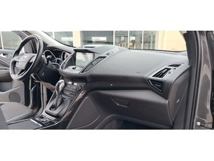 Ford Kuga 1.5 EcoBoost S&S Titanium 4x4 Auto 132 kW (180 CV) Ford Kuga 1.5 EcoBoost S&S Titanium 4x4 Auto 132 kW (180 CV)