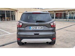Ford Kuga 1.5 EcoBoost S&S Titanium 4x4 Auto 132 kW (180 CV) Ford Kuga 1.5 EcoBoost S&S Titanium 4x4 Auto 132 kW (180 CV)