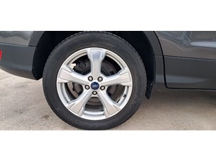 Ford Kuga 1.5 EcoBoost S&S Titanium 4x4 Auto 132 kW (180 CV) Ford Kuga 1.5 EcoBoost S&S Titanium 4x4 Auto 132 kW (180 CV)