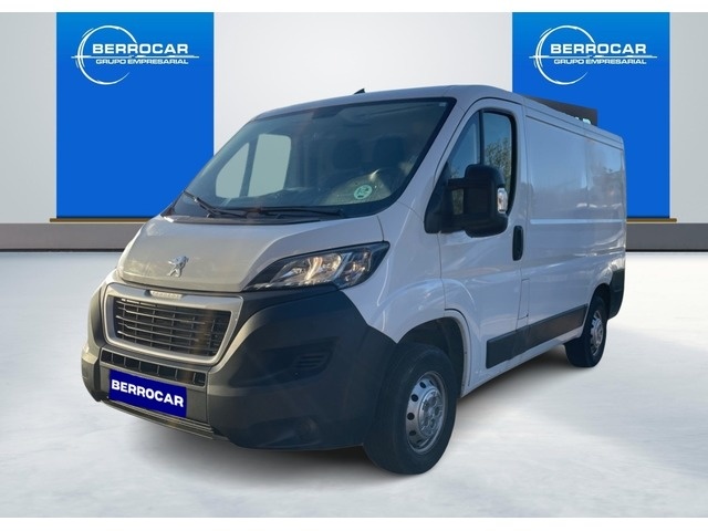 Peugeot Boxer Furgon BlueHDi 330 L1 H1 Pack 88 kW (120 CV) Vehículo usado en Sevilla