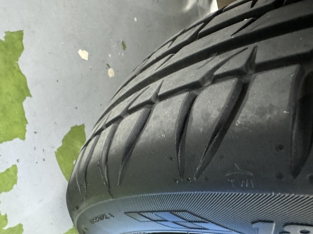 ToyotaYaris 100H Advance 74 kW (100 CV) Vehículo usado en Barcelona - 8