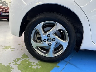 Toyota Yaris 100H Advance 74 kW (100 CV) Toyota Yaris 100H Advance 74 kW (100 CV)