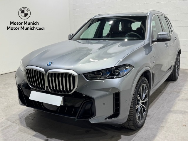 BMW xDrive50e xLine 360 kW (489 CV) X5 en Barcelona