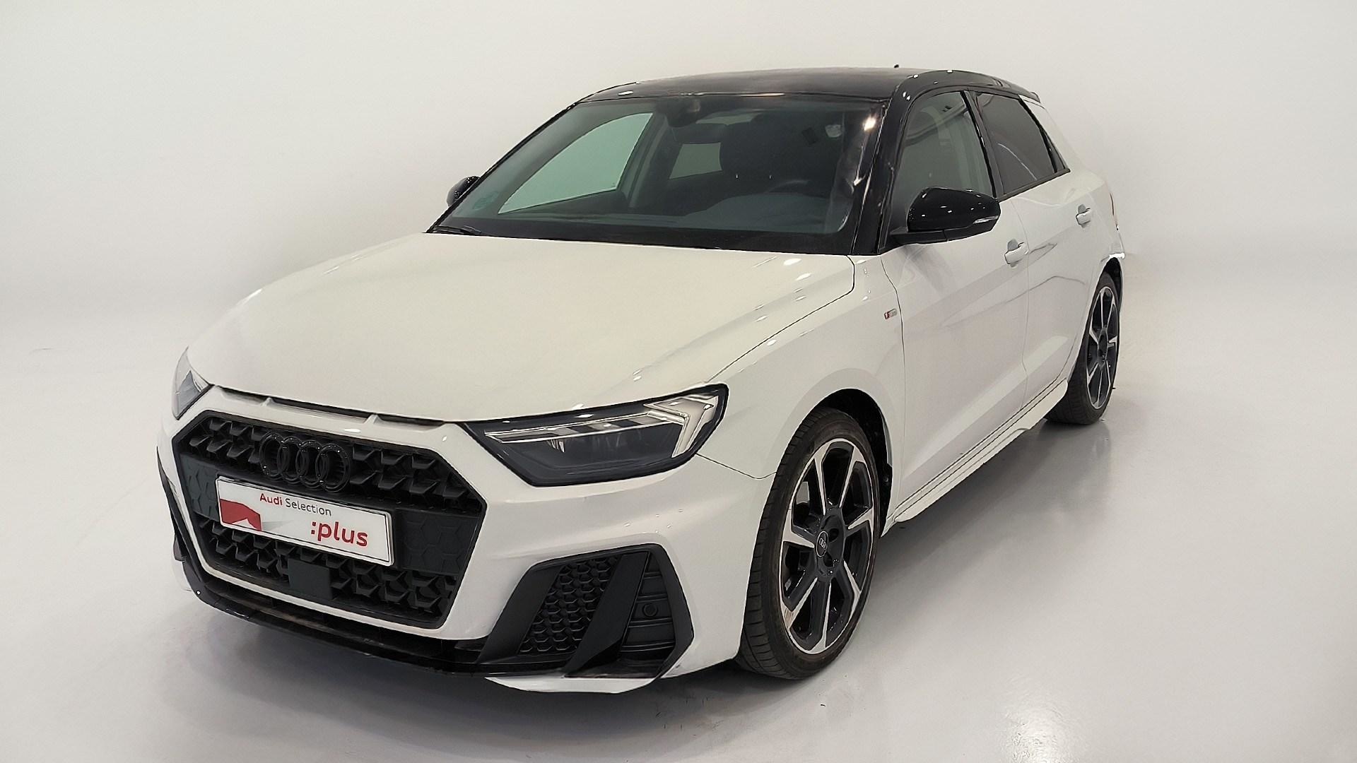 Audi Adrenalin Black edition 30 TFSI 81 kW (110 CV) S tronic A1 Sportback 1