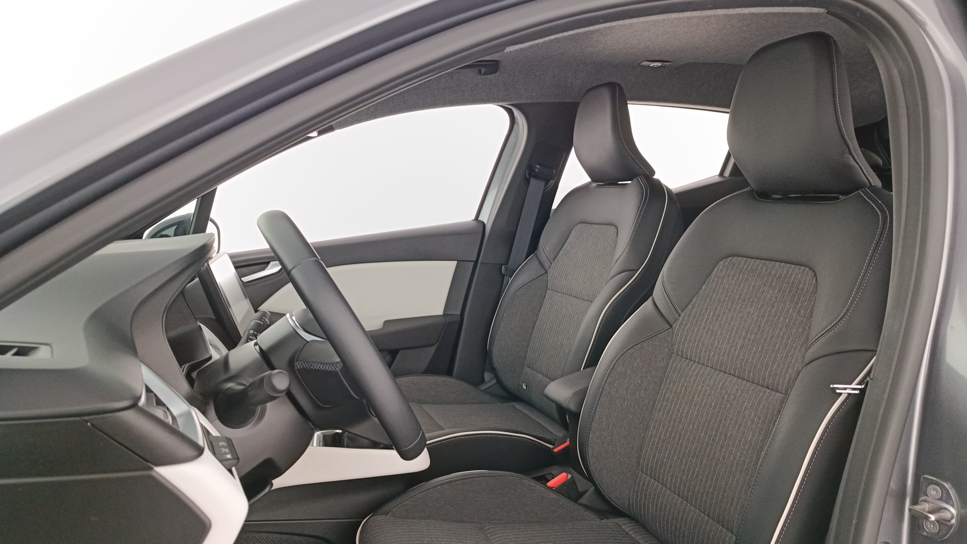 Renault Clio Techno TCe 103 kW (140 CV) - 8 Renault Clio Techno TCe 103 kW (140 CV) - 8