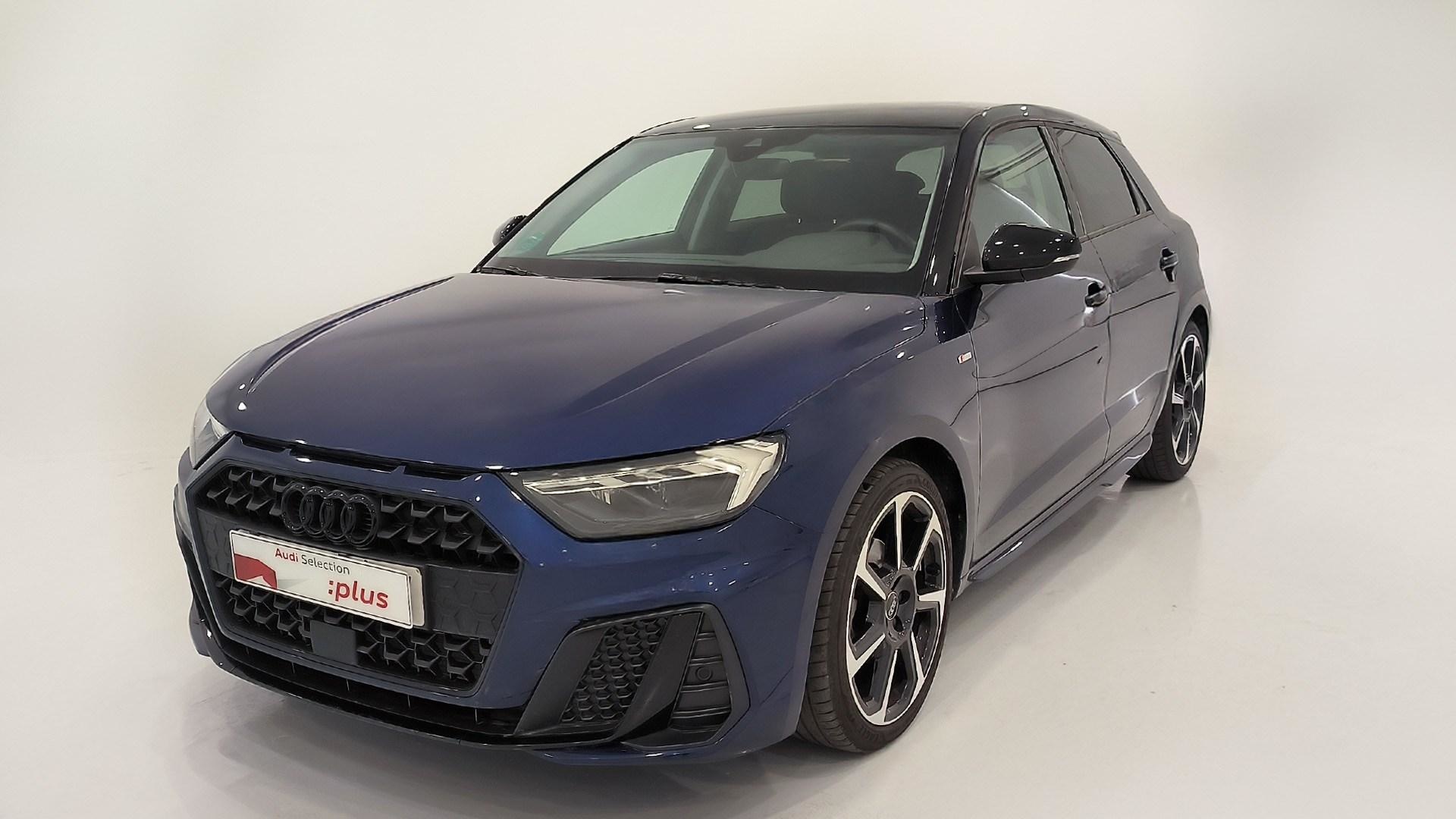 Audi Adrenalin Black edition 30 TFSI 81 kW (110 CV) S tronic A1 Sportback 1