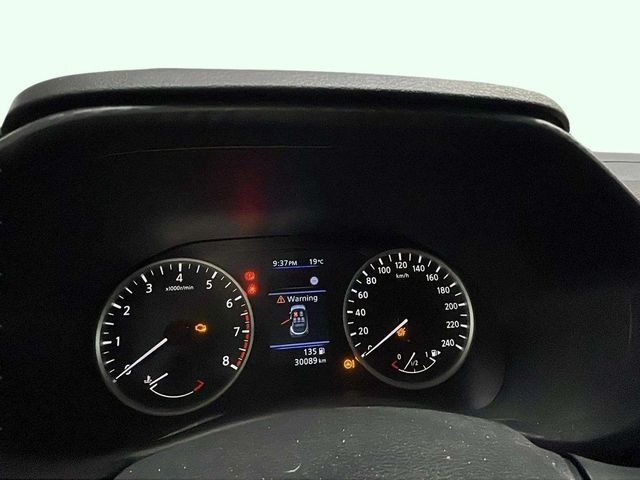 NissanJuke DIG-T Acenta 84 kW (114 CV) Vehículo usado en Barcelona - 13 NissanJuke DIG-T Acenta 84 kW (114 CV) Vehículo usado en Barcelona - 13