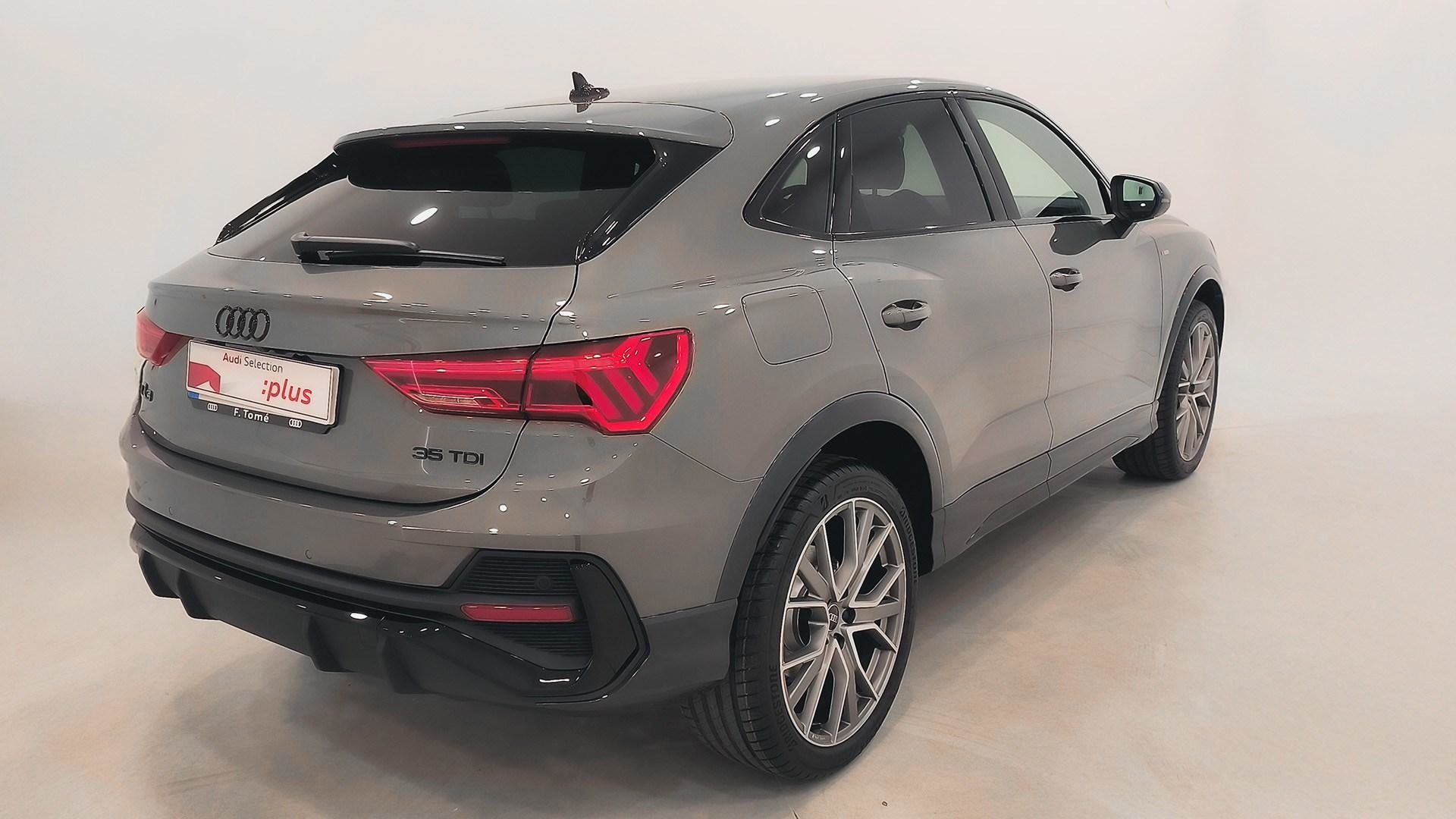 Audi Black line 35 TDI 110 kW (150 CV) S tronic Q3 Sportbackthumbs4
