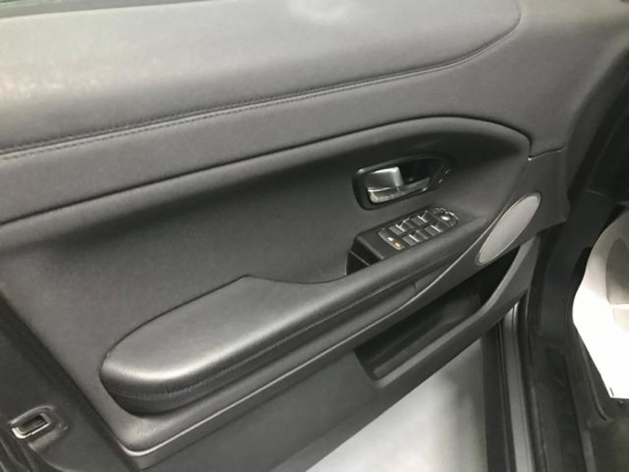 Land RoverRange Rover Evoque 2.0L TD4 SE Dynamic 4x4 110 kW (150 CV) Vehículo usado en Barcelona - 8 Land RoverRange Rover Evoque 2.0L TD4 SE Dynamic 4x4 110 kW (150 CV) Vehículo usado en Barcelona - 8