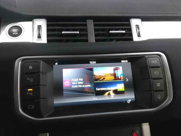 Land RoverRange Rover Evoque 2.0L TD4 SE Dynamic 4x4 110 kW (150 CV) Vehículo usado en Barcelona - 19 Land RoverRange Rover Evoque 2.0L TD4 SE Dynamic 4x4 110 kW (150 CV) Vehículo usado en Barcelona - 19