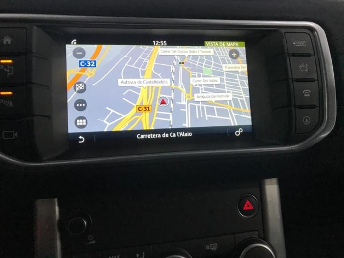 Land RoverRange Rover Evoque 2.0L TD4 SE Dynamic 4x4 110 kW (150 CV) Vehículo usado en Barcelona - 20 Land RoverRange Rover Evoque 2.0L TD4 SE Dynamic 4x4 110 kW (150 CV) Vehículo usado en Barcelona - 20