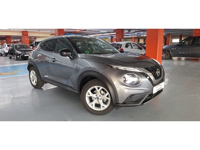 NissanJuke DIG-T N-Connecta 4x2 84 kW (114 CV) Vehículo usado en Barcelona - 3