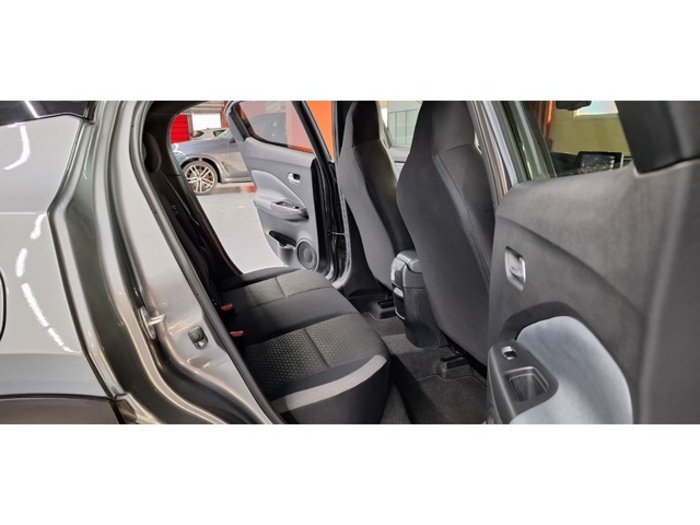 NissanJuke DIG-T N-Connecta 4x2 84 kW (114 CV) Vehículo usado en Barcelona - 33 NissanJuke DIG-T N-Connecta 4x2 84 kW (114 CV) Vehículo usado en Barcelona - 33