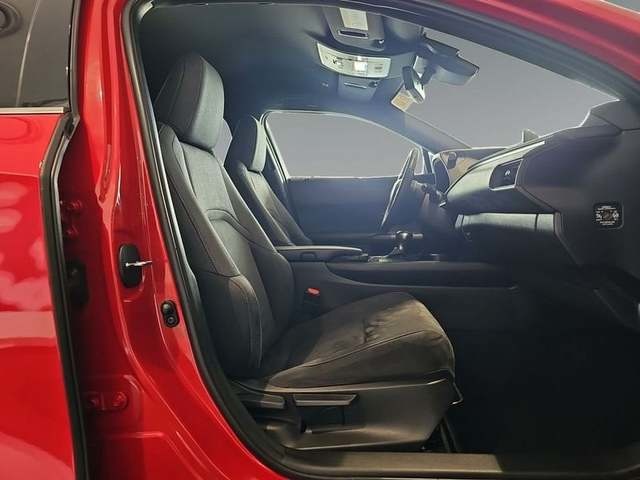 Lexus UX 250h Business 2WD 135 kW (184 CV) Vehículo usado en Madrid - 7 Lexus UX 250h Business 2WD 135 kW (184 CV) Vehículo usado en Madrid - 7