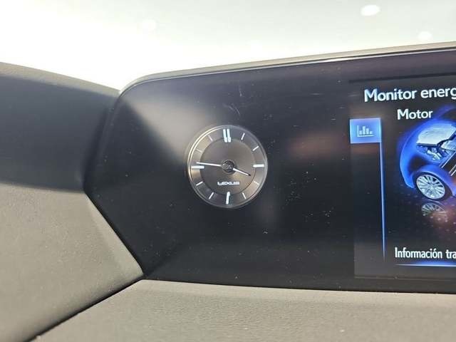 Lexus UX 250h Business 2WD 135 kW (184 CV) Vehículo usado en Madrid - 21 Lexus UX 250h Business 2WD 135 kW (184 CV) Vehículo usado en Madrid - 21