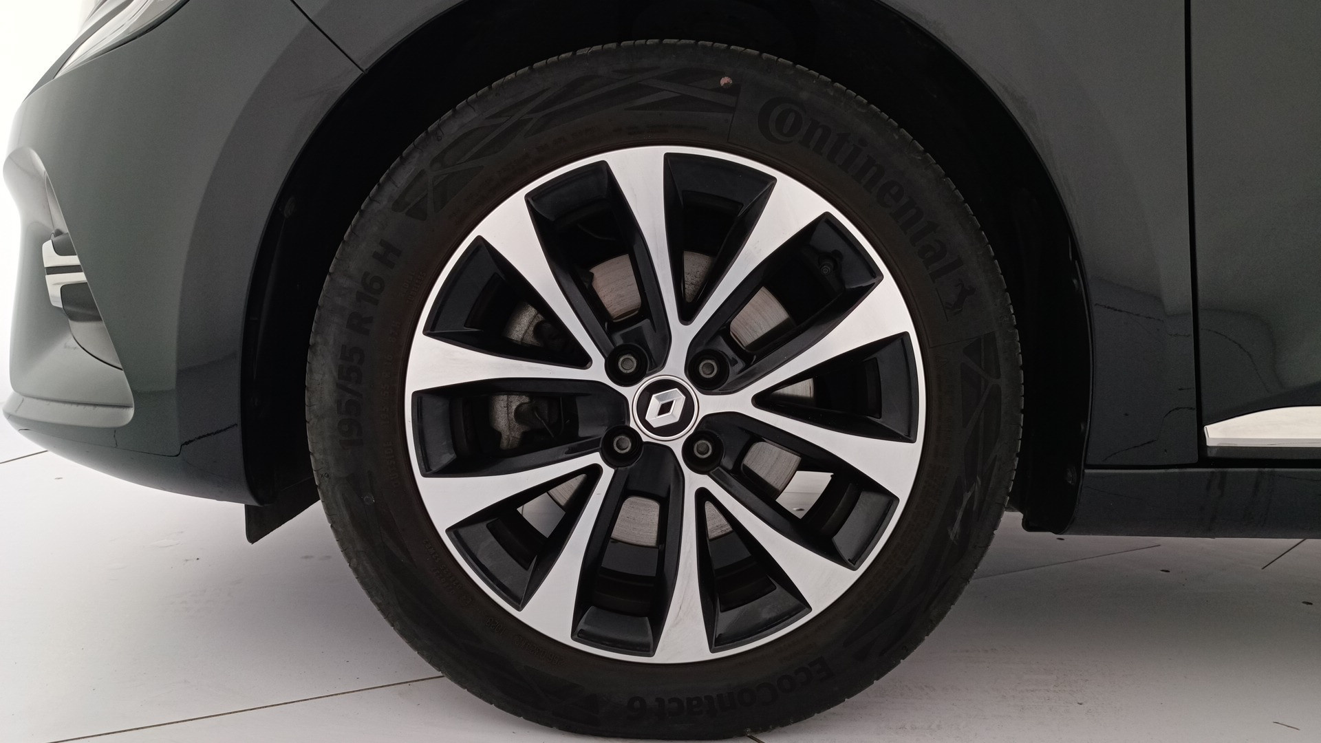 Renault Clio Techno TCe 103 kW (140 CV) - 9