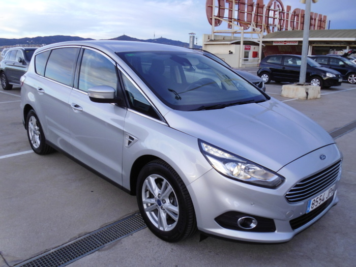 FordS-Max 2.0 TDCI Titanium 110 kW (150 CV) Vehículo usado en Barcelona - 1 FordS-Max 2.0 TDCI Titanium 110 kW (150 CV) Vehículo usado en Barcelona - 1
