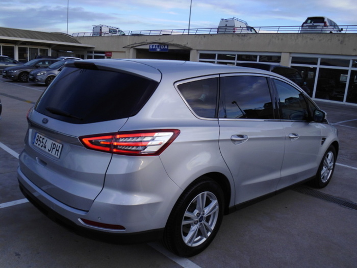 FordS-Max 2.0 TDCI Titanium 110 kW (150 CV) Vehículo usado en Barcelona - 3 FordS-Max 2.0 TDCI Titanium 110 kW (150 CV) Vehículo usado en Barcelona - 3