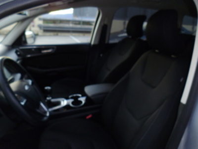 Ford S-Max 2.0 TDCI Titanium 110 kW (150 CV) Ford S-Max 2.0 TDCI Titanium 110 kW (150 CV)