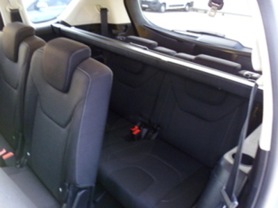 Ford S-Max 2.0 TDCI Titanium 110 kW (150 CV) Ford S-Max 2.0 TDCI Titanium 110 kW (150 CV)