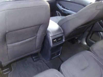 Ford S-Max 2.0 TDCI Titanium 110 kW (150 CV) Ford S-Max 2.0 TDCI Titanium 110 kW (150 CV)