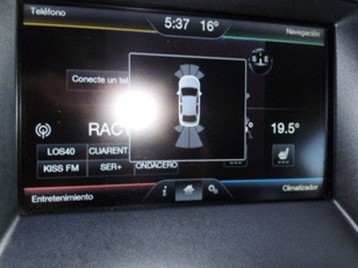 Ford S-Max 2.0 TDCI Titanium 110 kW (150 CV) Ford S-Max 2.0 TDCI Titanium 110 kW (150 CV)