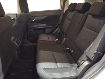 Mitsubishi Outlander 200 MPI Motion 2WD CVT 110 kW (150 CV) Mitsubishi Outlander 200 MPI Motion 2WD CVT 110 kW (150 CV)