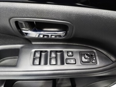 Mitsubishi Outlander 200 MPI Motion 2WD CVT 110 kW (150 CV) Mitsubishi Outlander 200 MPI Motion 2WD CVT 110 kW (150 CV)
