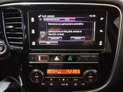 Mitsubishi Outlander 200 MPI Motion 2WD CVT 110 kW (150 CV) Mitsubishi Outlander 200 MPI Motion 2WD CVT 110 kW (150 CV)