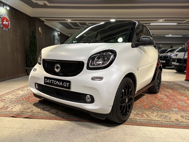SmartForTwo Coupe EQ 60 kW (82 CV)