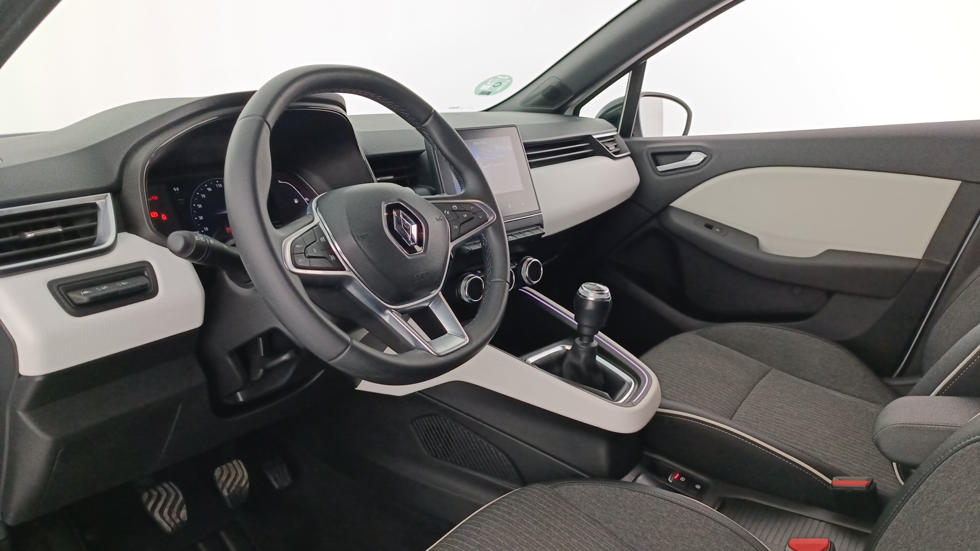 Renault Clio Techno TCe 103 kW (140 CV) - 11