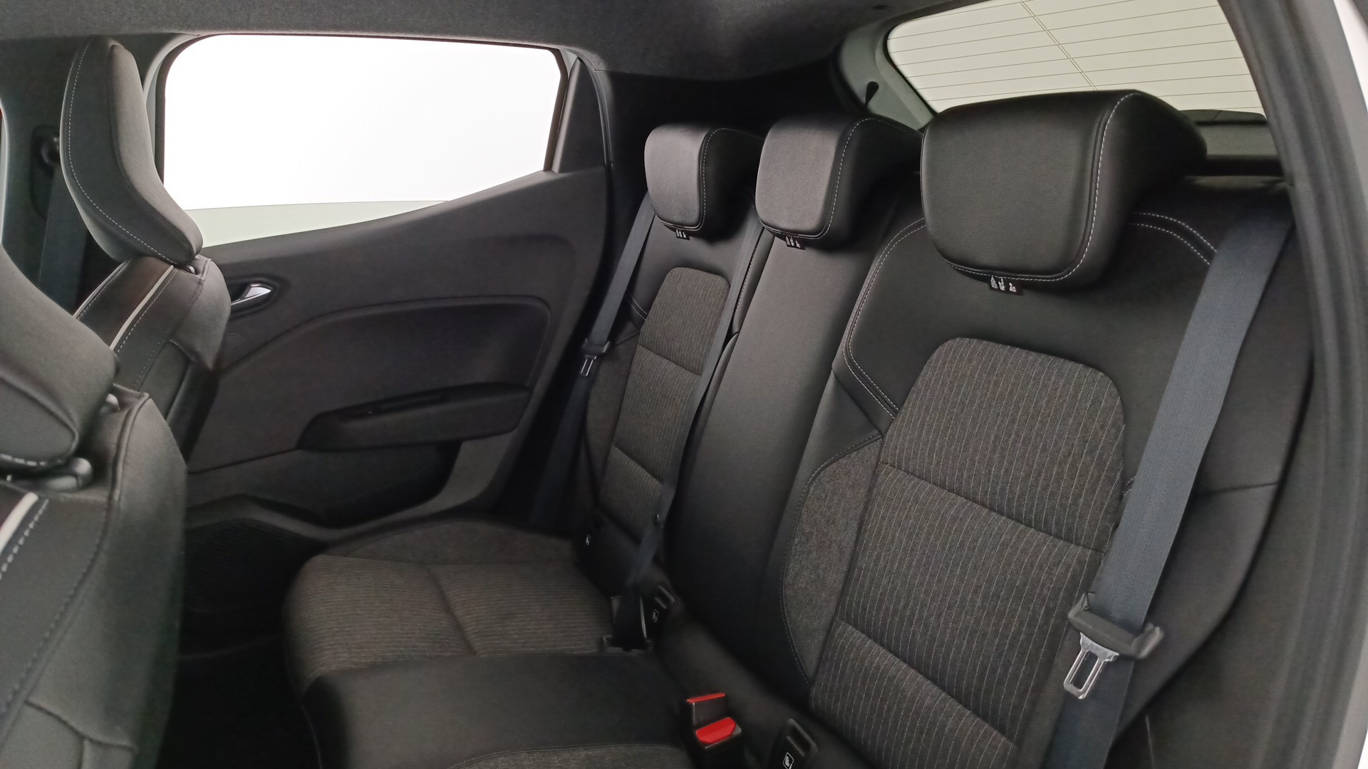 Renault Clio Techno TCe 103 kW (140 CV) - 13