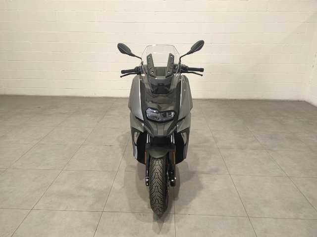 BMW Motorrad  C 400 Xthumbs3
