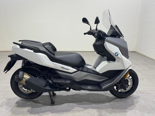 BMW Motorrad  C 400 GTthumbs5