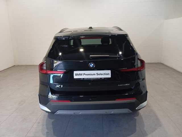 BMW sDrive18i 100 kW (136 CV) X1thumbs5