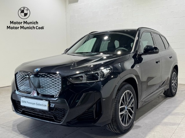 BMW xDrive30 230 kW (313 CV) iX1 en Barcelona