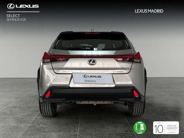 Lexus UX 250h Premium 135 kW (184 CV) Vehículo usado en Madrid - 4 Lexus UX 250h Premium 135 kW (184 CV) Vehículo usado en Madrid - 4