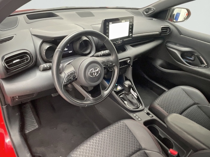 Toyota Yaris 1.5 120H Style P. Premier Edition 85 kW (116 CV) - 4 Toyota Yaris 1.5 120H Style P. Premier Edition 85 kW (116 CV) - 4