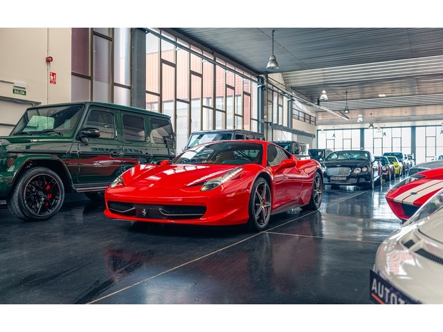 Ferrari458 Italia Coupe 419 kW (570 CV)