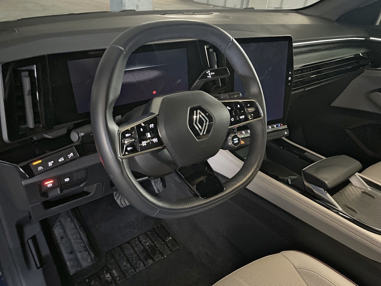 Renault Espace E-Tech 200 full hybrid Iconic 147 kW (200 CV) - 4