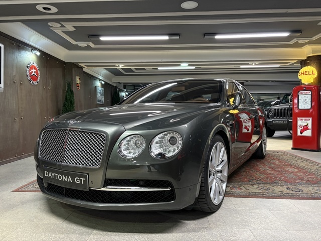 BentleyFlying Spur 6.0 Flying Spur W12 460 kW (625 CV)
